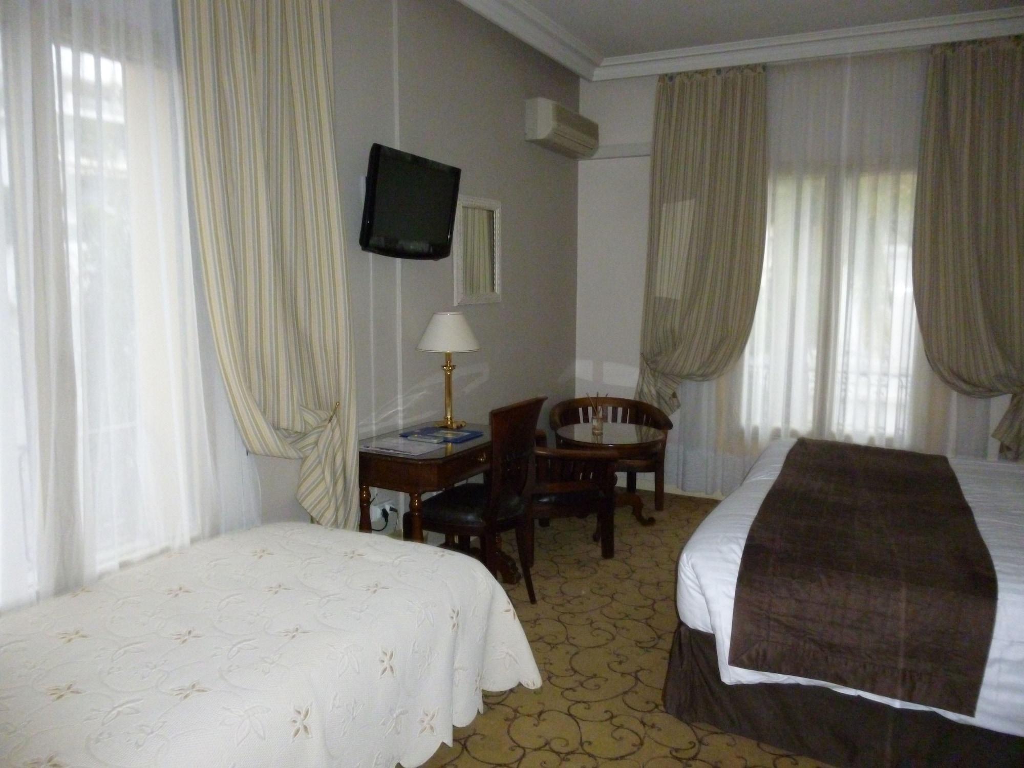 Hotel Petit Palais Nice